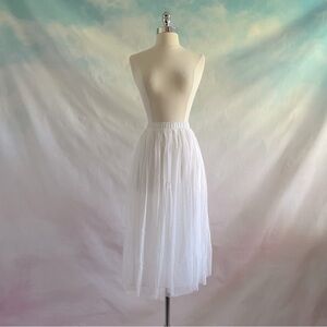 NWT White Tulle Midi Skirt Womens 22